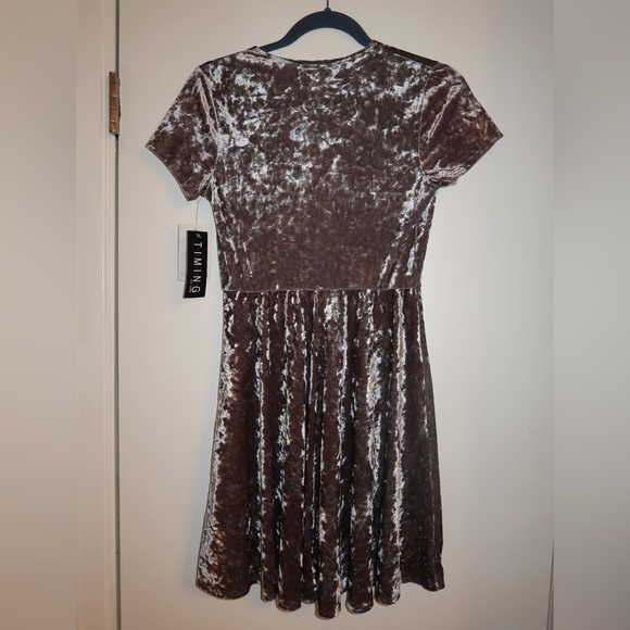 C Brown Velvet Backless Dress - Picture 2 of 3